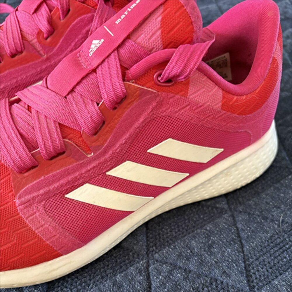 Adidas x Marimekko Edge Lux 4 Running Sneakers – Räsymatto Dot – Magenta